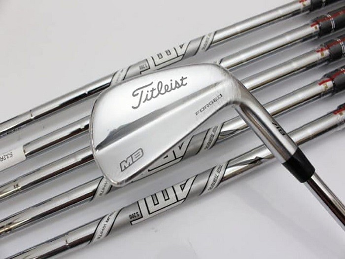 Khám phá sân golf Vinpearl Phú Quốc - Gậy Titleist