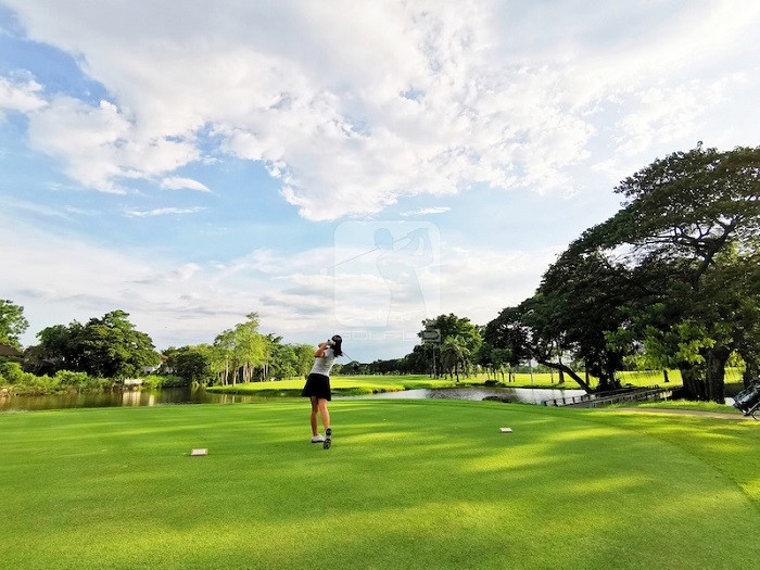 Sân golf Thái Lan -  Thana City Golf Course
