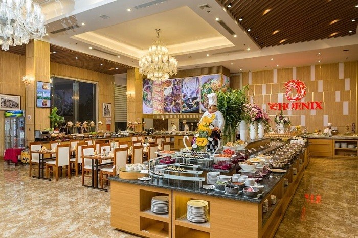 Sân golf Phượng Hoàng Lương Sơn: Không gian nhà hàng sang trọng đạt chuẩn quốc tế