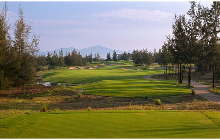 Giá sân golf Montgomerie links - Sân golf mang với hệ thống sinh thái phong phú