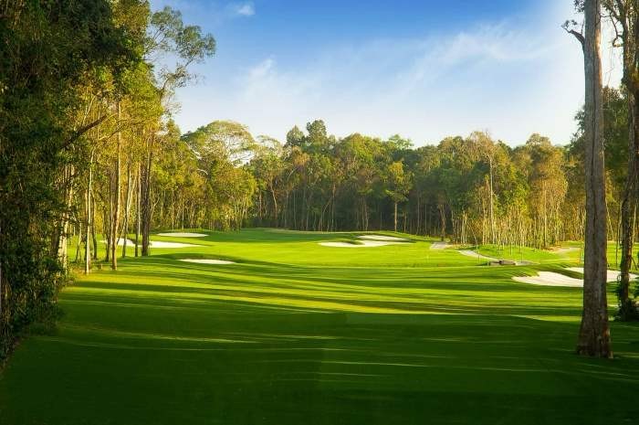 Trải nghiệm Cửa Lò Golf Resort -Khung cảnh sân golf 