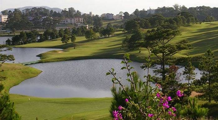 Khám phá Đà Lạt Palace Golf Club - Có gì đặc biệt tại Đà Lạt Palace Golf Club 