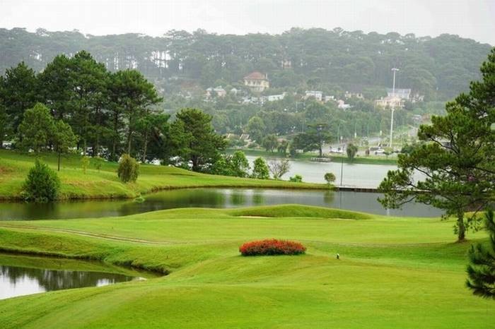 Khám phá Đà Lạt Palace Golf Club - Sân golf Đồi Cù