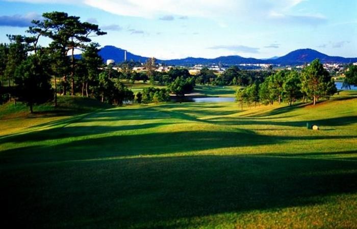 Khám phá Đà Lạt Palace Golf Club -  Cảnh quan sân golf 