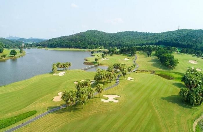 Giá sân golf Chí Linh - Một góc sân golf