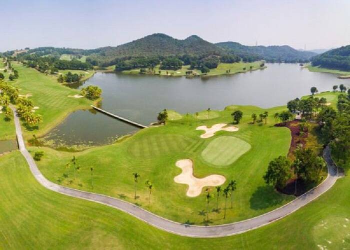 Giá sân golf Đầm Vạc - Sân golf Đầm Vạc sở hữu vị trí đắc địa 