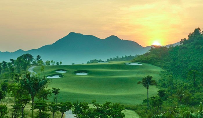 Sân golf Bà Nà Hills: Thử thách với các hố golf có khoảng gạt bóng nhỏ