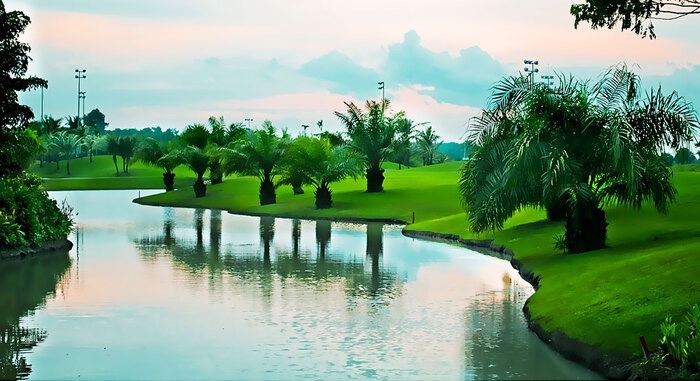 sân golf Bình Dương - Bẫy nước được xếp đặt khéo léo. 