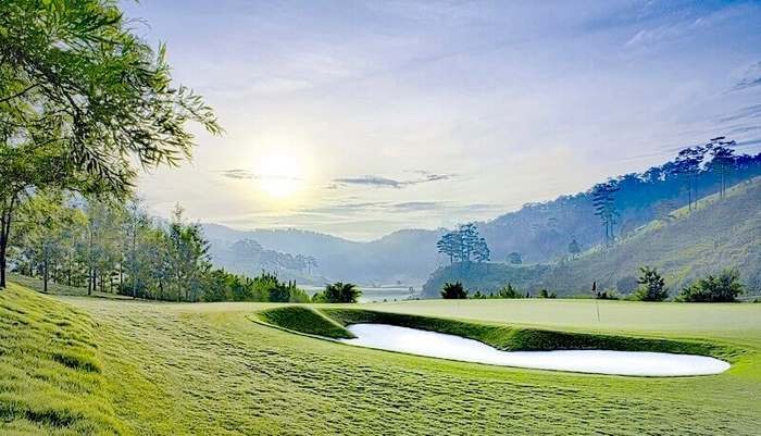 Sân golf Sam Tuyền Lâm -Sam Tuyen Lam Golf Club 