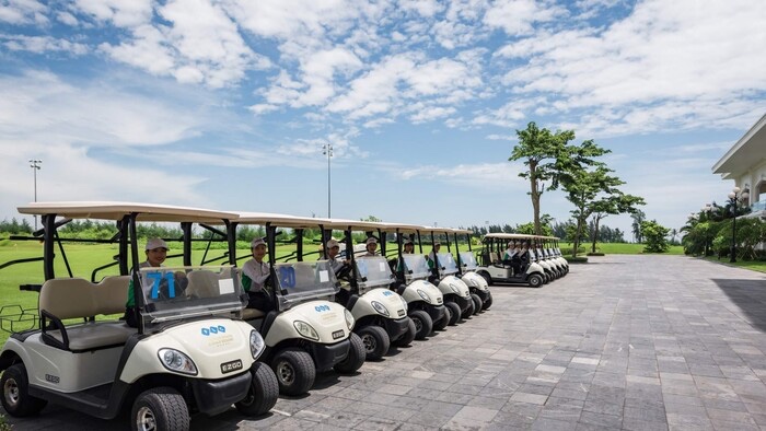 sân golf Thanh Hoá - Dịch vụ xe điện tại FLC Sầm Sơn