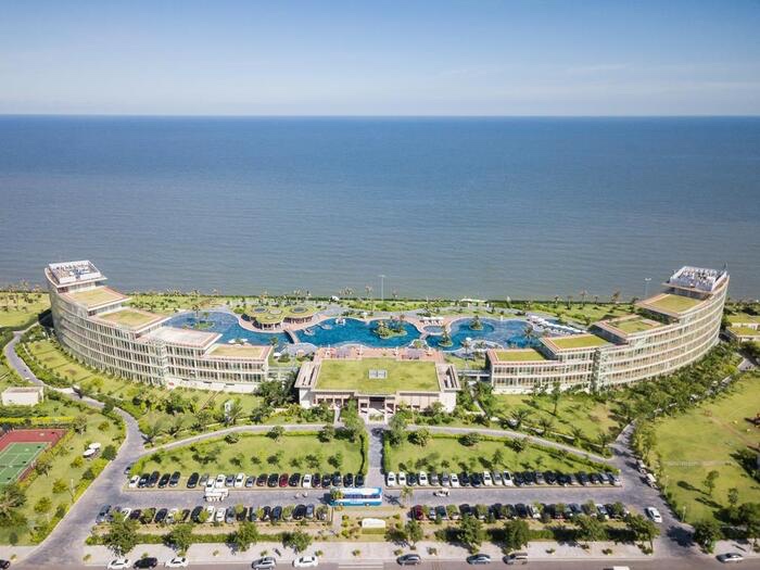 sân golf Thanh Hoá - Khu nghỉ dưỡng tại FLC Sầm Sơn Beach & Golf Resort
