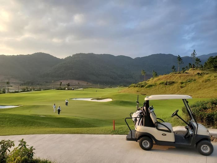 Sân golf Thanh Lanh - Địa điểm check in cực chất cho các golf thủ