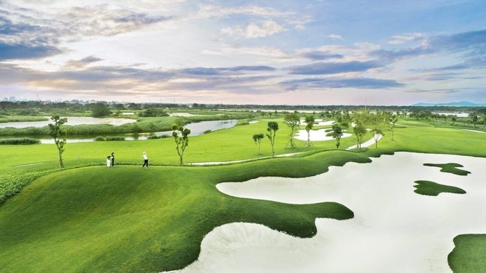 Khám phá Tour Sân Golf Sông Giá Complex Golf Club Hải Phòng với giá ưu đãi.