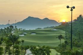 Dịch vụ và giá sân golf Cửa Lò Nghệ An có thực sự ưu đãi?