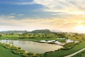 Tìm hiểu bảng giá sân golf Legend Hill cực rẻ, cực chất lượng