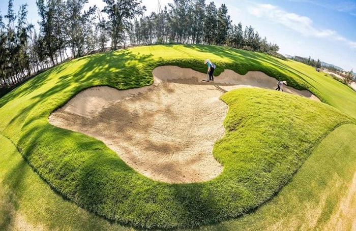 Tour du lịch golf Quy Nhơn - Sân golf thiết kế đạt tiêu chuẩn quốc tế