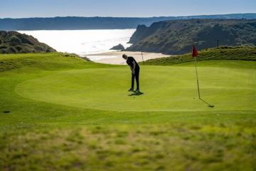 Trải nghiệm Pennard Golf Club, sân golf cheo leo trên vách đá ở xứ Wales