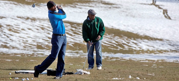 những kinh nghiệm chơi golf trời lạnh bỏ túi cho golfer 