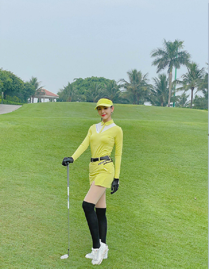 trang phục golf nữ