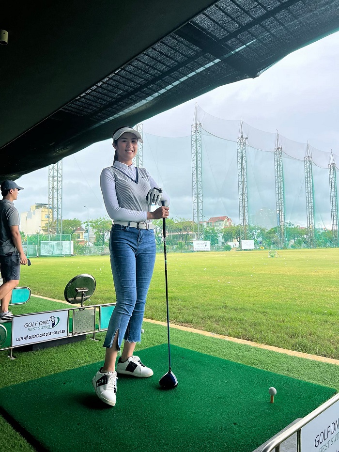 sân tập golf DNC Đà Nẵng
