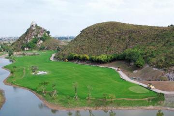 Sân BRG Rose Canyon Golf Resort sắp khai trương 18 hố