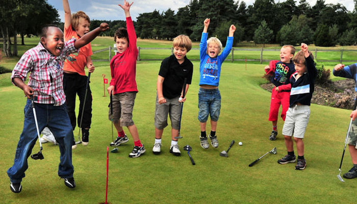 Lợi ích của golf đối với trẻ em
