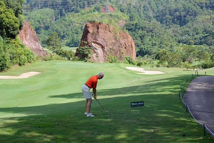 Red Mountain Golf Club - sân golf ở Phuket