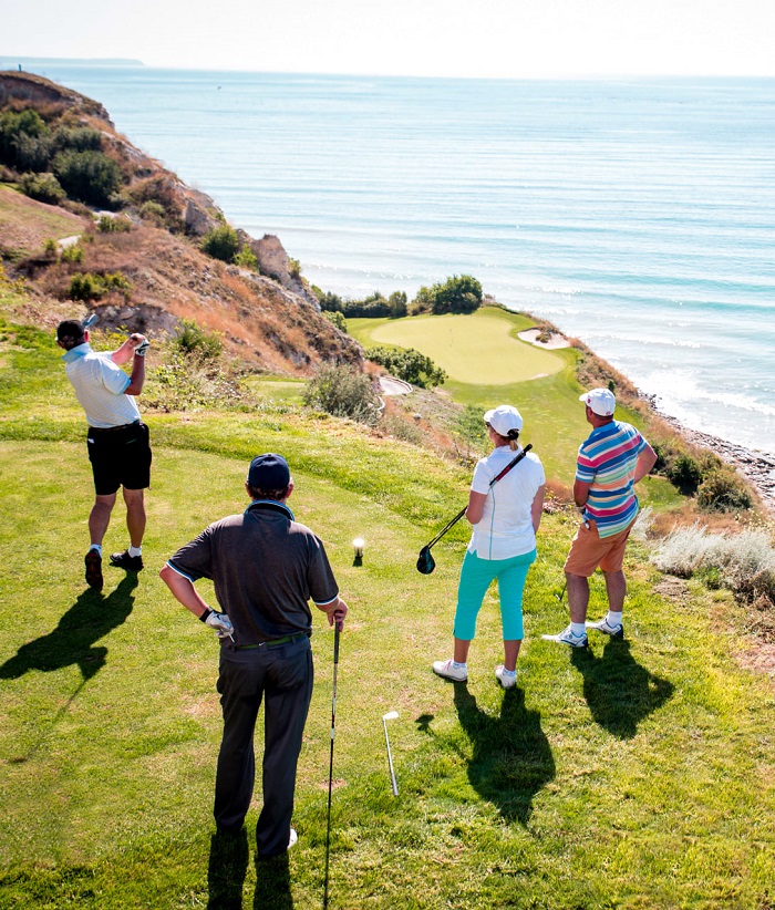  Sân golf 18 lỗ do Gary Player thiết kế là điểm nhấn của Thracian Cliffs Golf & Beach Resort.