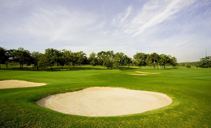Sân golf Vietnam Golf & Country Club.