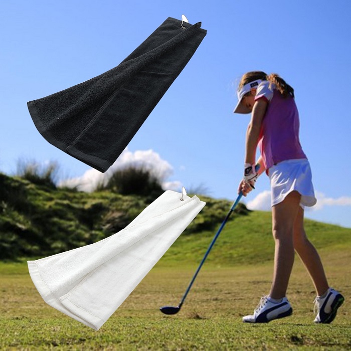 sử dụng loại khăn lau chuyên dụng là cách bảo quản gậy golf hiệu quả