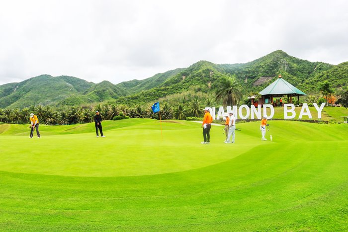 du lịch golf ở Nha Trang
