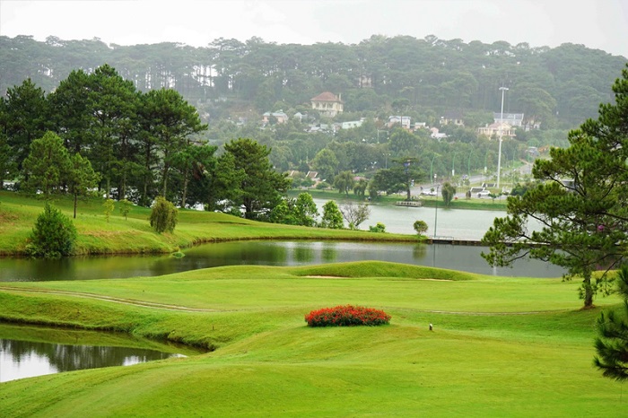 Sân golf Đà Lạt Palace