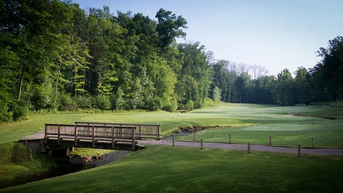 sân golf Safari Golf Club là một sân golf thành phố Columbus nổi tiếng