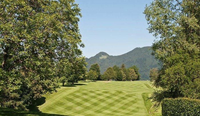 Đến xứ bia chơi golf: 7 sân golf tốt nhất vùng Bavaria nước Đức