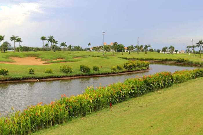 Thử thách tại sân golf Nhơn Thạch sở hữu tiêu chuẩn quốc tế đẳng cấp