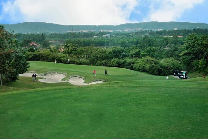 sân golf tại Hà Nội