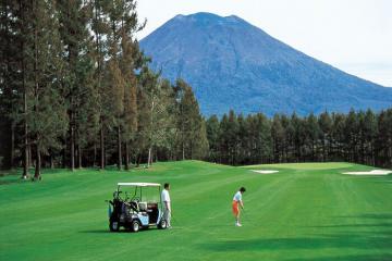 Tham gia trải nghiệm du lịch golf tại Nhật Bản, các golfer cần lưu ý gì?