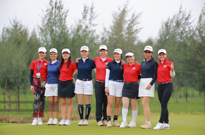 Đội tuyển Nữ của CLB Golf Life Club (GLC) và Hội golf Bà Rịa Vũng Tàu tại VCC 2020.