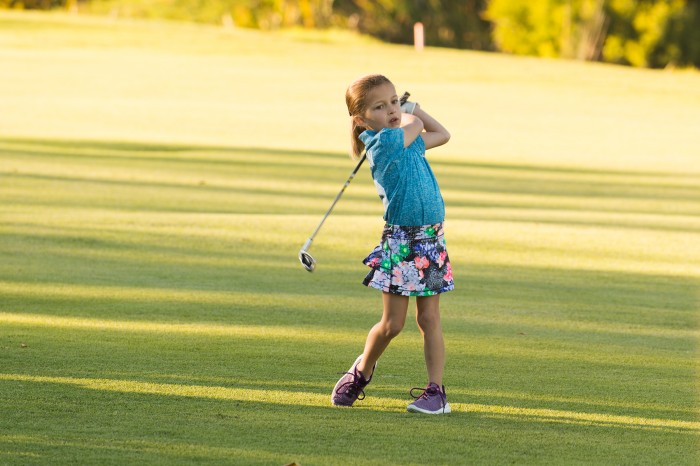 Đi tìm gậy golf trẻ em phù hợp với các golfer nhí