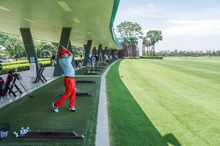 Khám phá sân golf Ecopark Hưng Yên