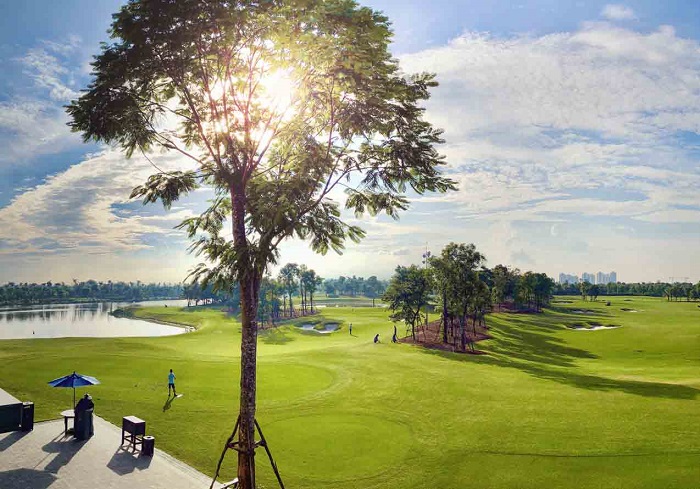 Khám phá sân golf Ecopark Hưng Yên