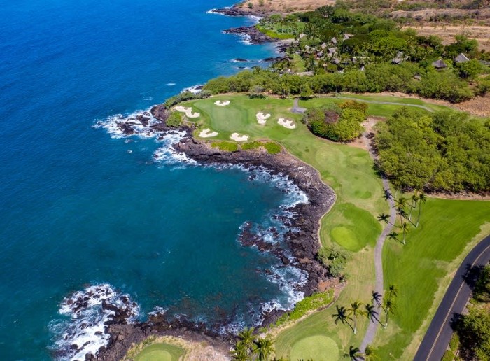 Sân golf đẳng cấp Mauna Kea Golf Course: Trọn vẹn cảm xúc Hawaii