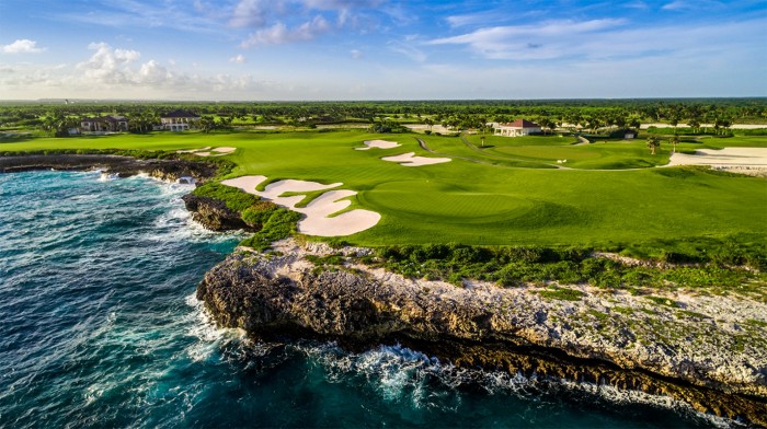 ‘Chạm’ vào kiệt tác với những sân golf tốt nhất vùng Caribbean