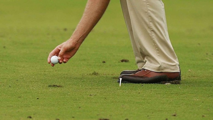 Số lượng gậy golf tối đa được phép mang theo trong túi