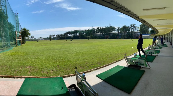  có gì tại sân golf Đảo Sen ở Hà Nội 