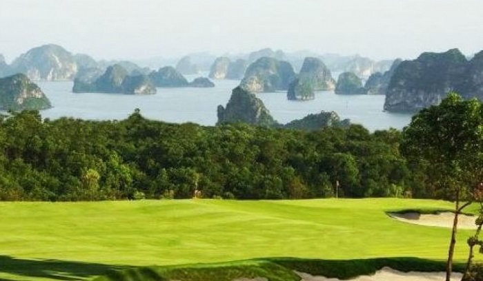 khám phá những sân tập golf ở Quảng Ninh 