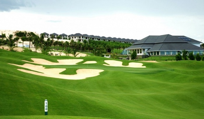 các sân golf tại Bình Thuận luôn sở hữu khung cảnh thiên nhiên tuyệt đẹp