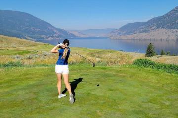 Trải nghiệm Sagebrush Golf Club, ‘tân binh’ hoàn hảo của xứ lá phong