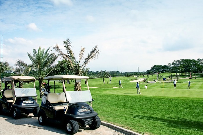 Royale Jakarta - sân golf gần trung tâm Jakarta