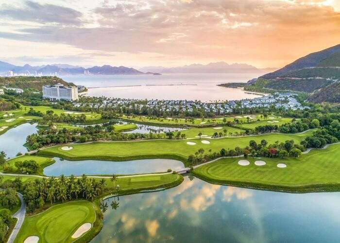 Sân golf Vinpear Nha Trang - sân golf ở Khánh Hòa